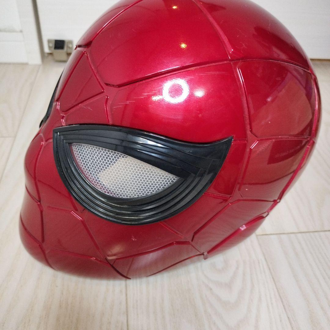 ハズブロ　MARVEL アイアン・スパイダー エレクトロニック・ヘルメット