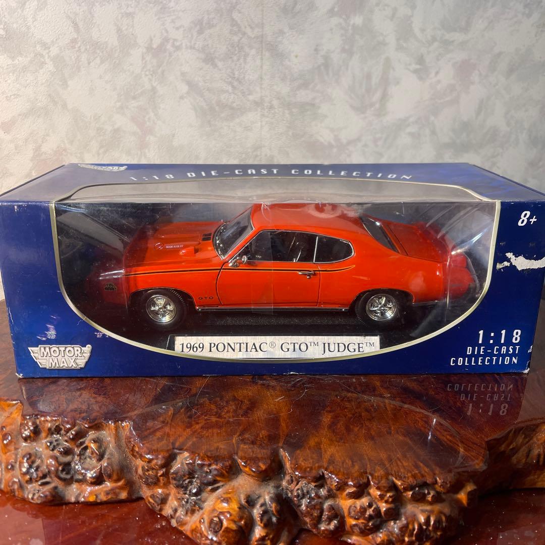 1969 PONTIAC GTO JUDGE 1:18 ダイキャスト