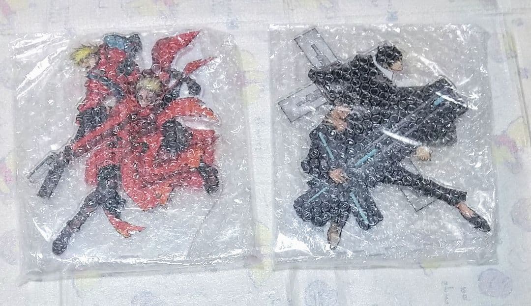 2点セット ビッグアクリルスタンド EXHIBITION トライガン展