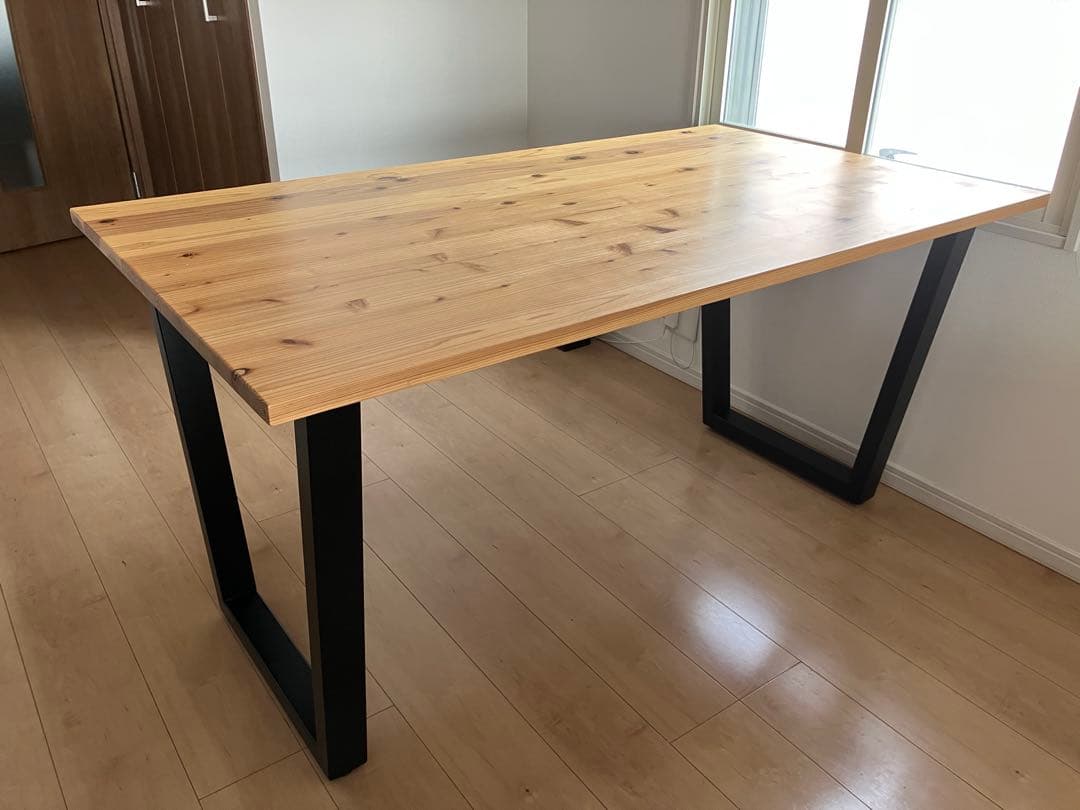 【KANADEMONO】THE TABLE 無垢 杉×Black Steel