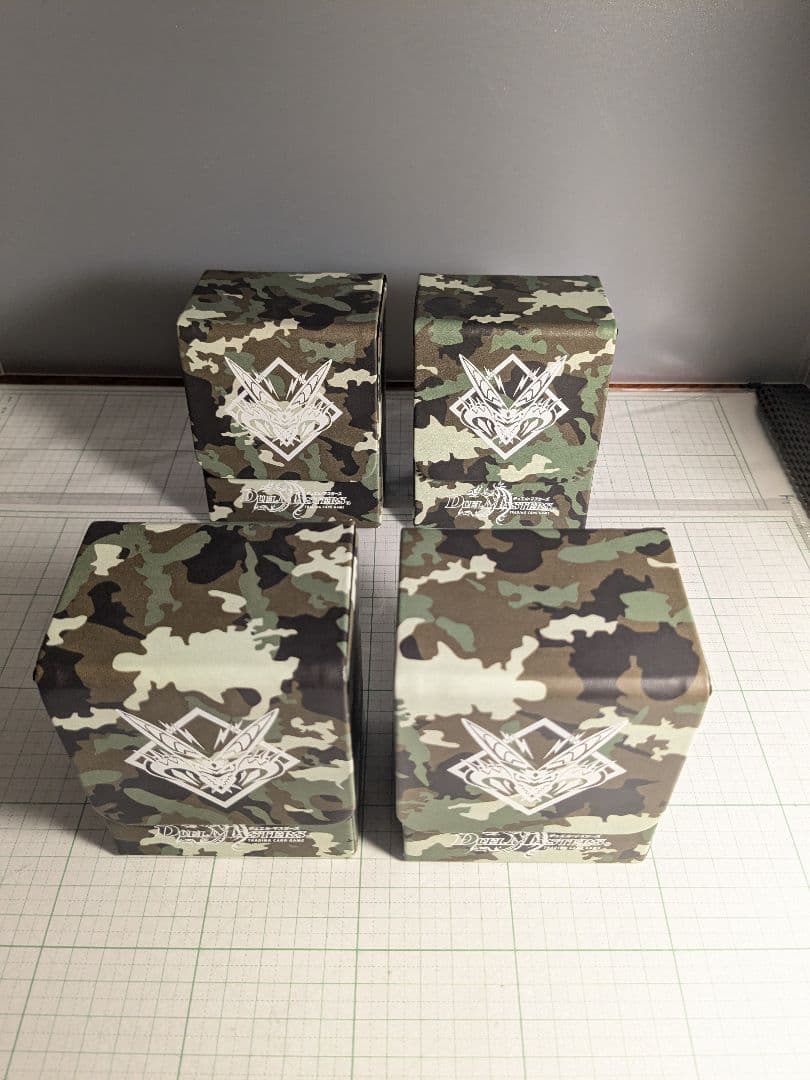 デュエルマスターズ　コレクターズBOX　デッキケース　覚醒流星譚　龍魂紅蓮譚