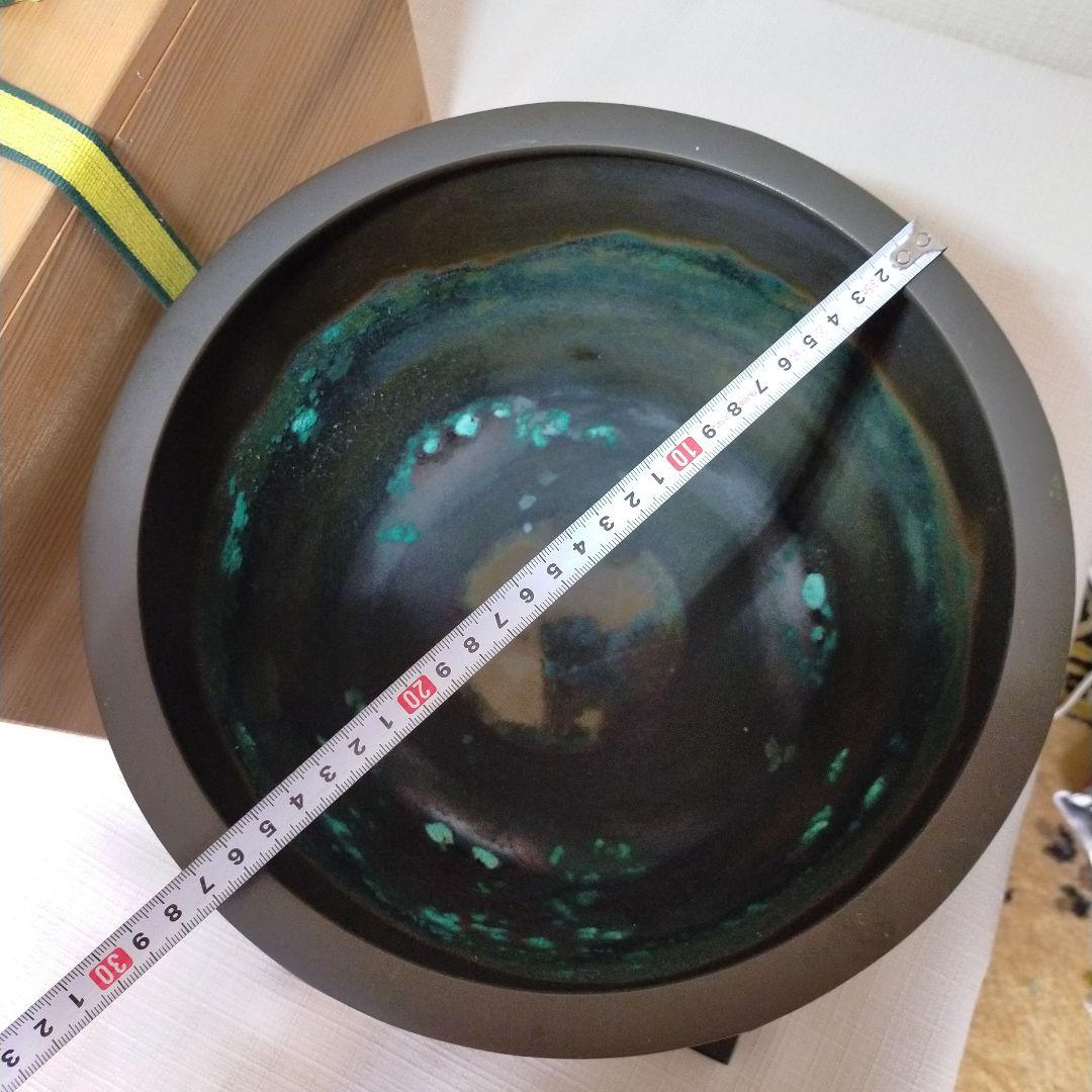 砂張銅　 総菊紋　花柄彫刻 　瓶掛 　茶道具　3本脚付き　福島房秀作　　美品