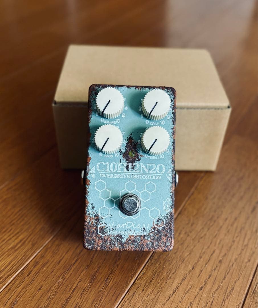 KarDiaN C10H12N2O ”SEROTONIN” セロトニン