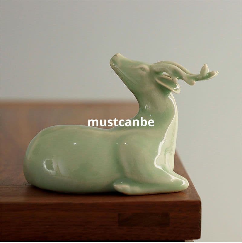 天青釉陶磁器 鹿 茶台茶寵 書房文鎮 書斎博古架 装飾品 工芸品 置物