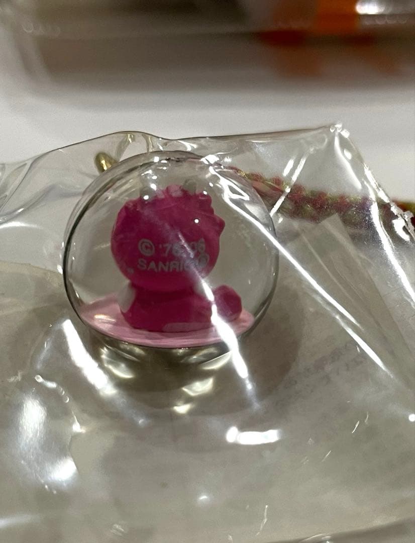 亀*様 ハローキティ 根付 ストラップ【希少】 十二支　辰　水入り丸玉根付け