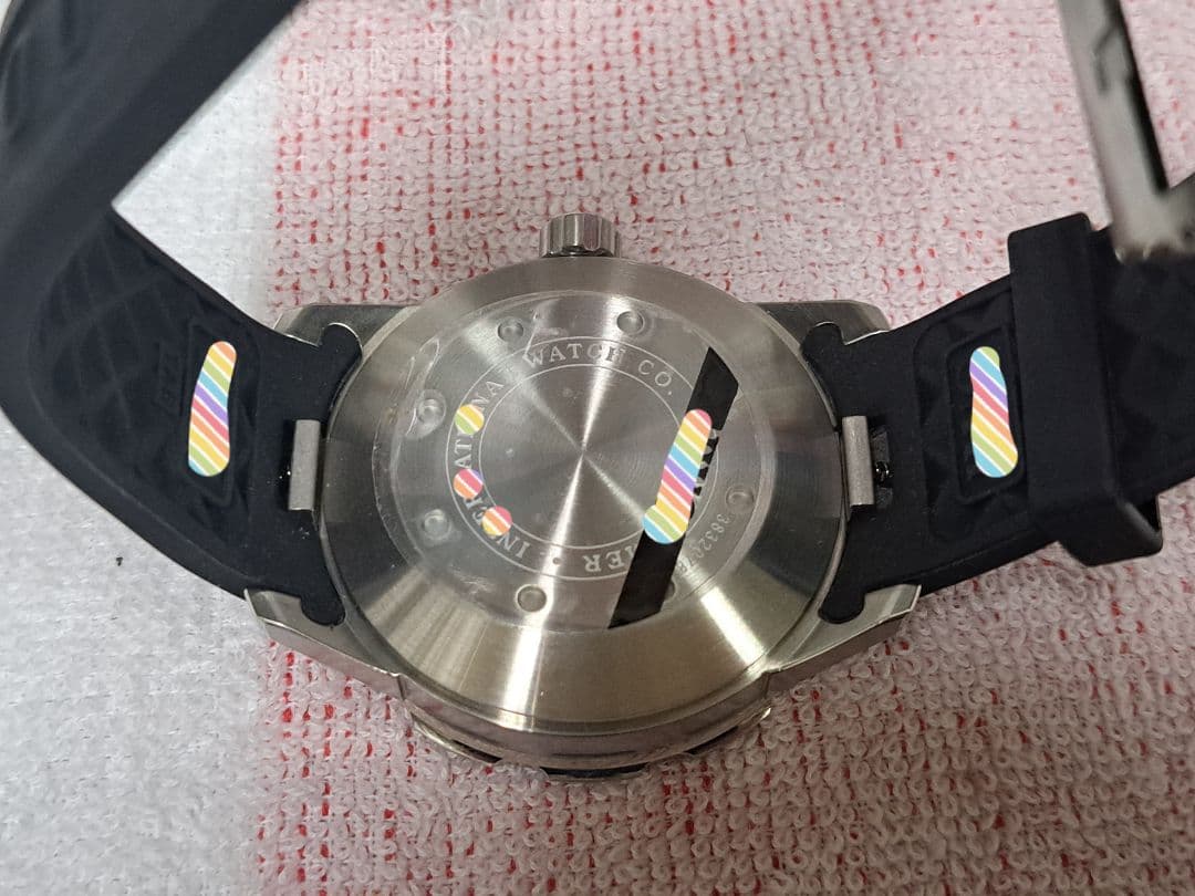 自動巻き腕時計　ラバーベルト