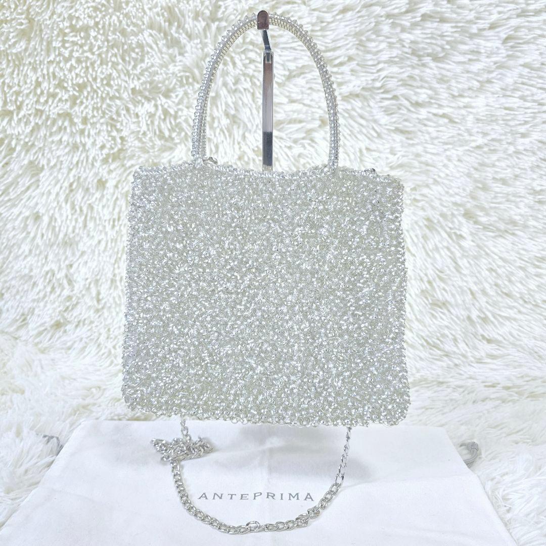 極美品✨人気色シルバー✨アンテプリマ スクエア ミディアム シルバー