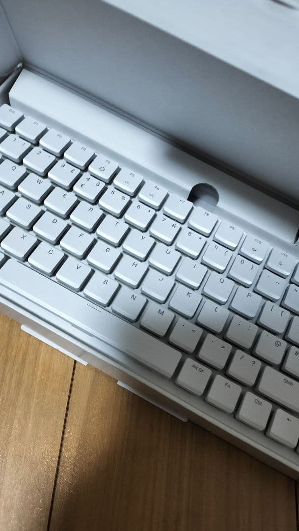 ミニPC Raspberry Pi 500+ (plus) Keyboard