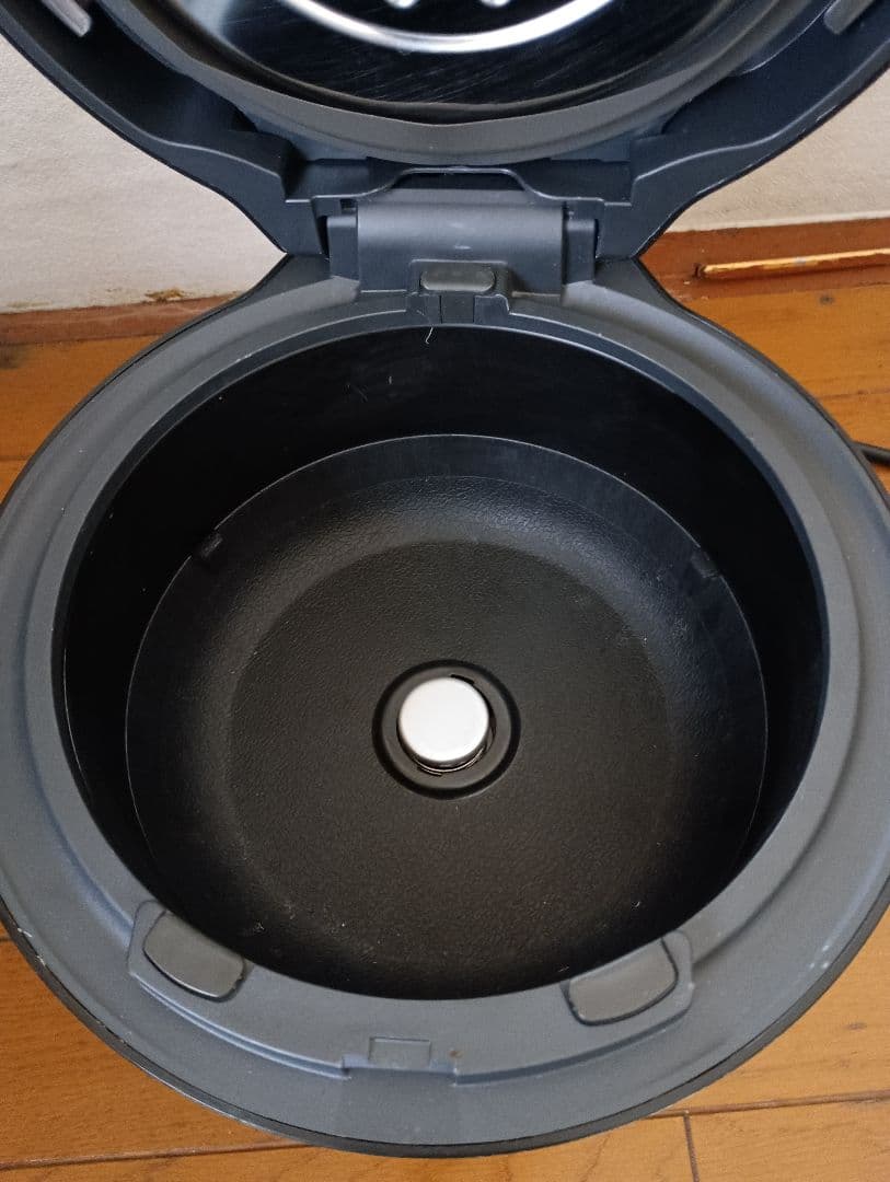 23年製❗パナソニック、圧力IH炊飯器(5.5合炊き）