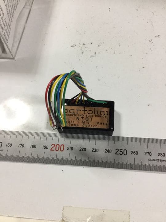 エレキギター用プリアンプ