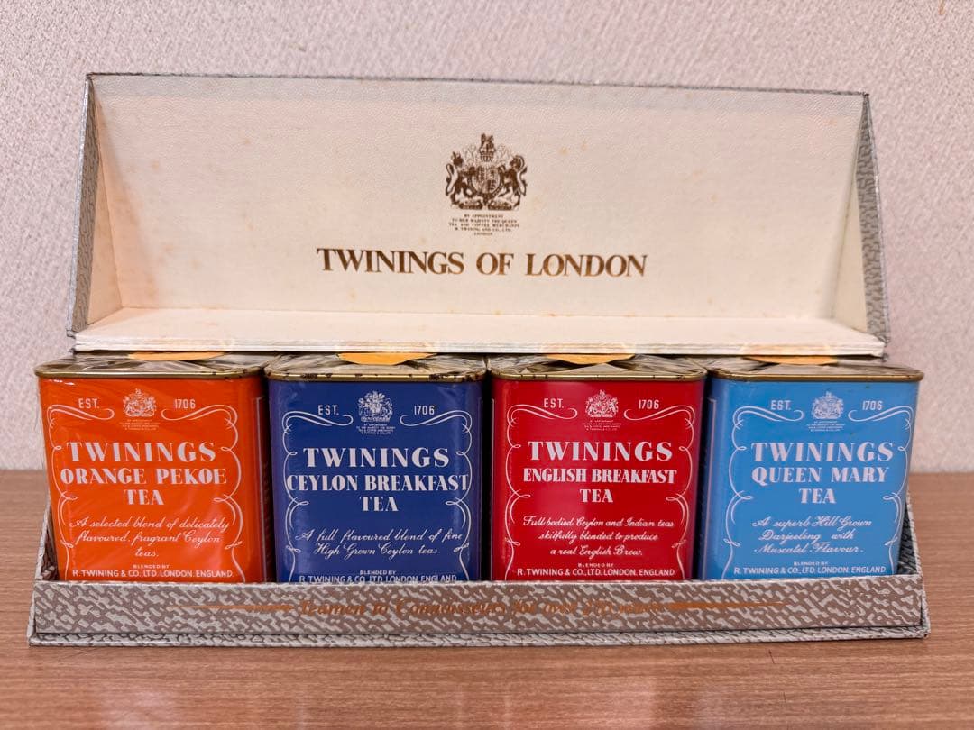 【未開封】トワイニング紅茶アンティーク缶　4缶セット