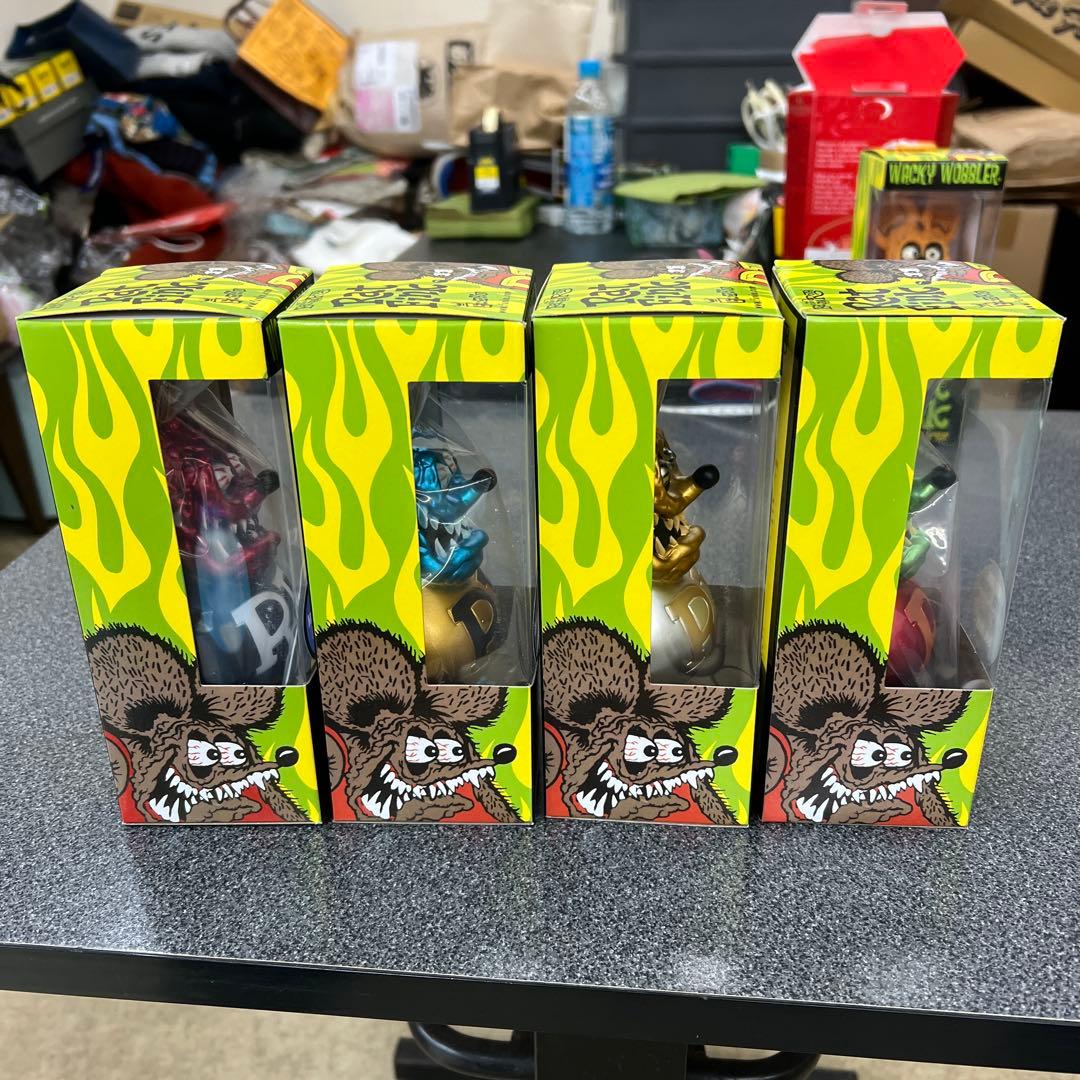 希少限定メタリックバージョン　ラットフィンクボビングヘッド4体セット