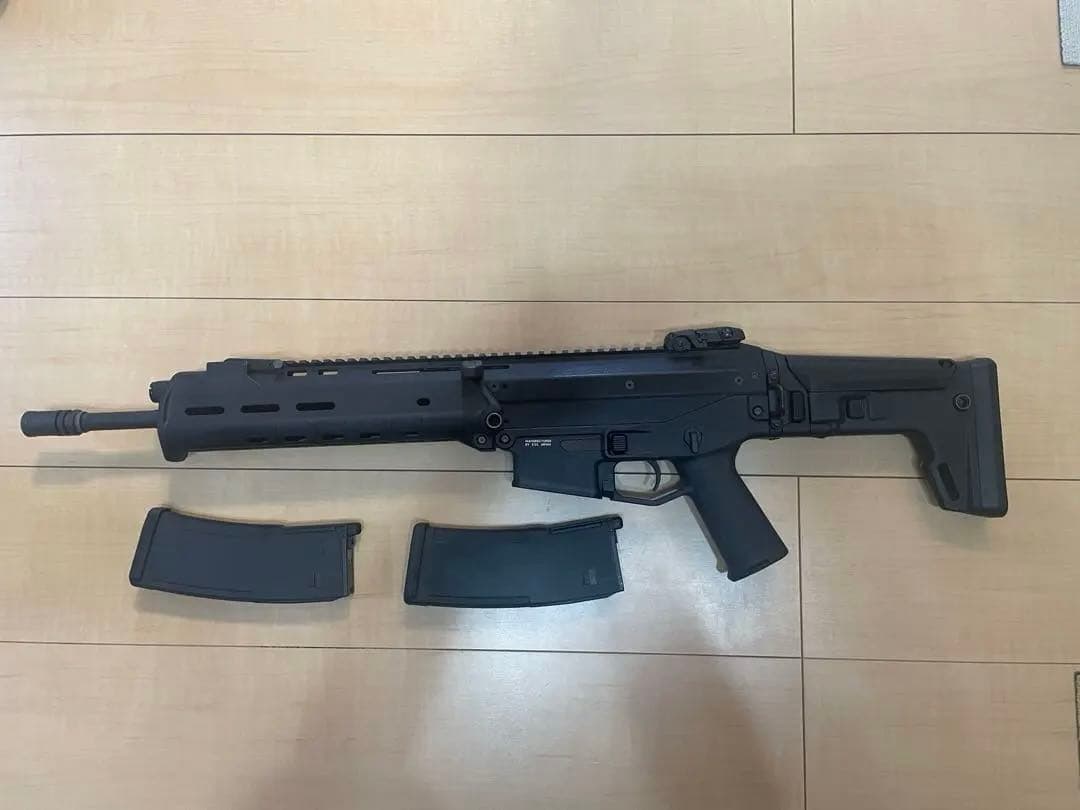 （値下げ）KSC製　MASADA ガスブローバックライフル　予備マガジン付