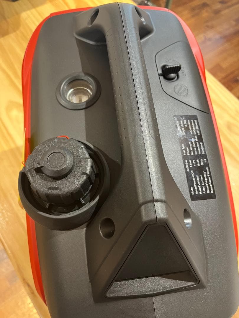 インバーター発電機 2350iS-A 静音タイプ｜サンプル品