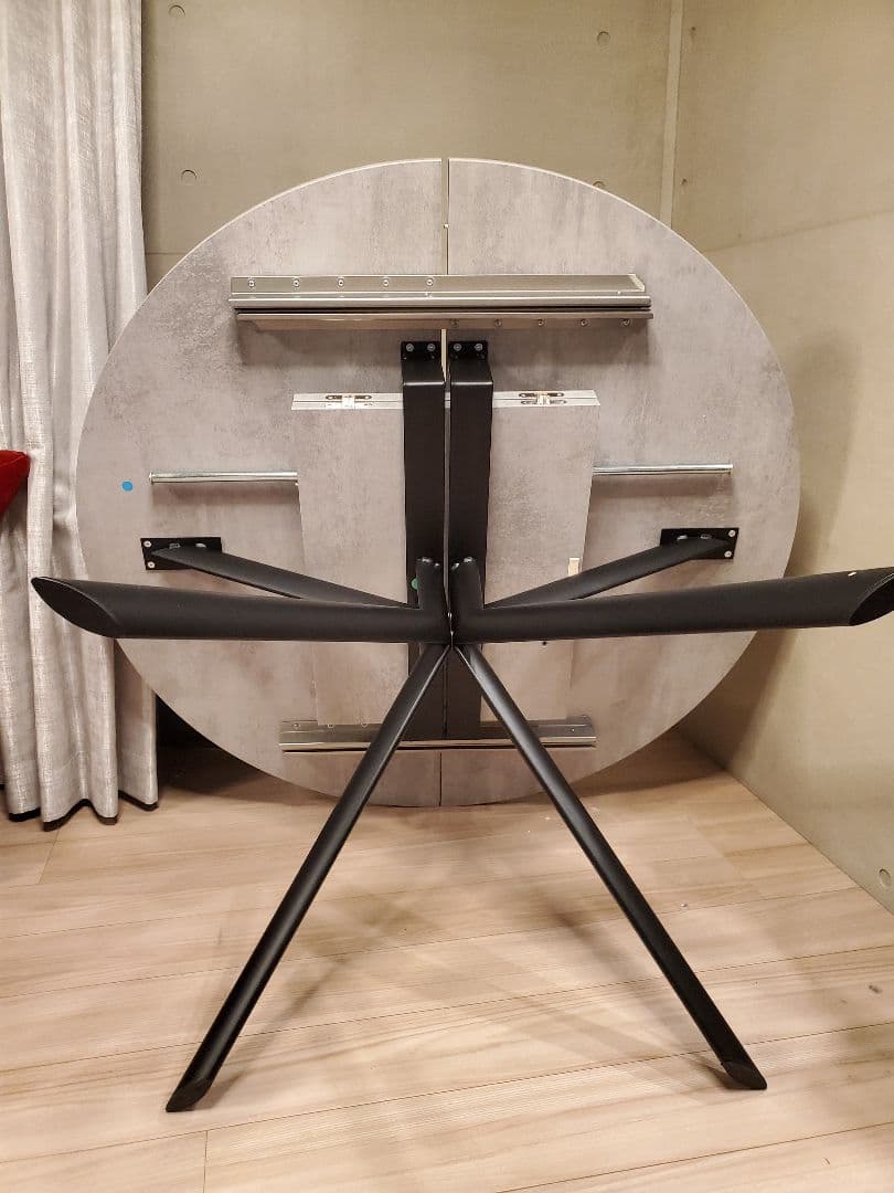 送料込み！　カリガリス　ジョーベ　calligaris giove テーブル