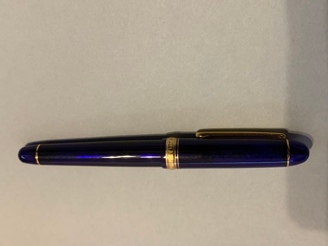 プラチナ３７７６