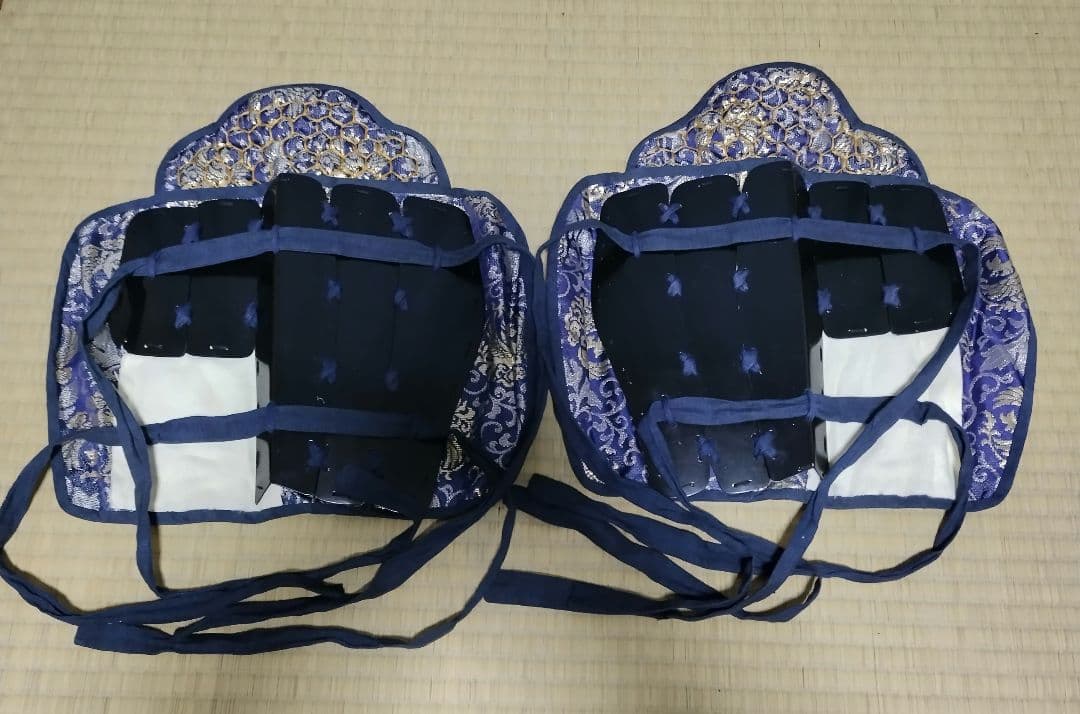 等身大鎧、甲冑、大鎧の脛当て