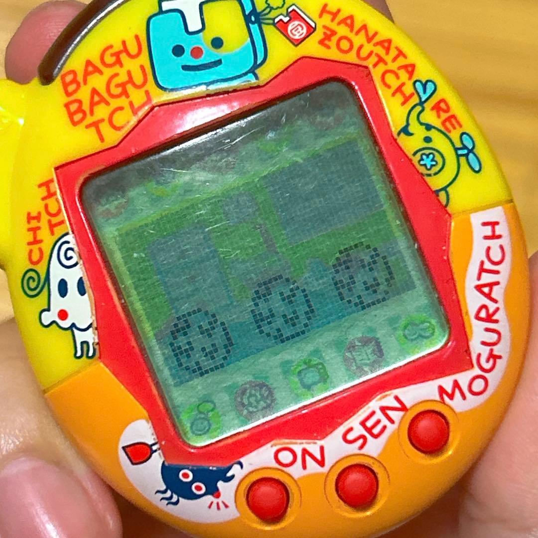 いぇー！ふぁみりーイロイロ！たまごっちプラス ふぁみたまペット柄