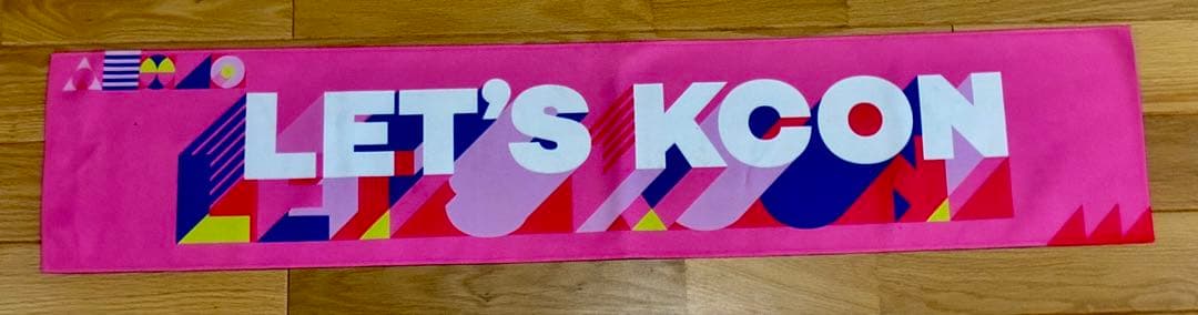 超希少　IZ*ONE 2019 KCON サイン入りタオル