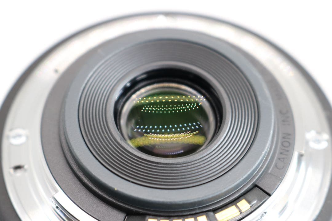 超美品 【Canon EF-S 18-135mm IS USM】 EFレンズ