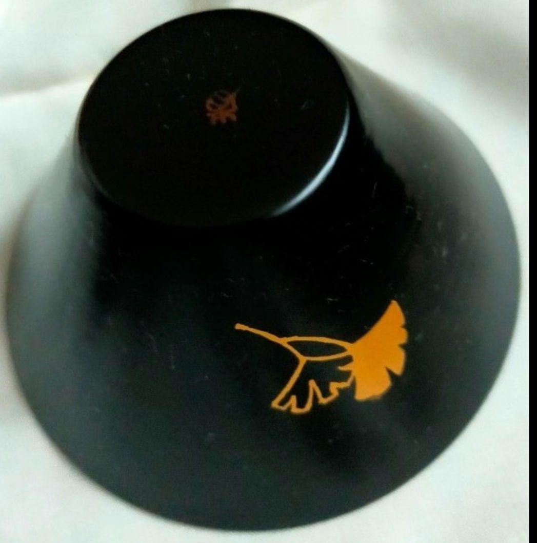 桐箱入り 蒔絵が施された漆器