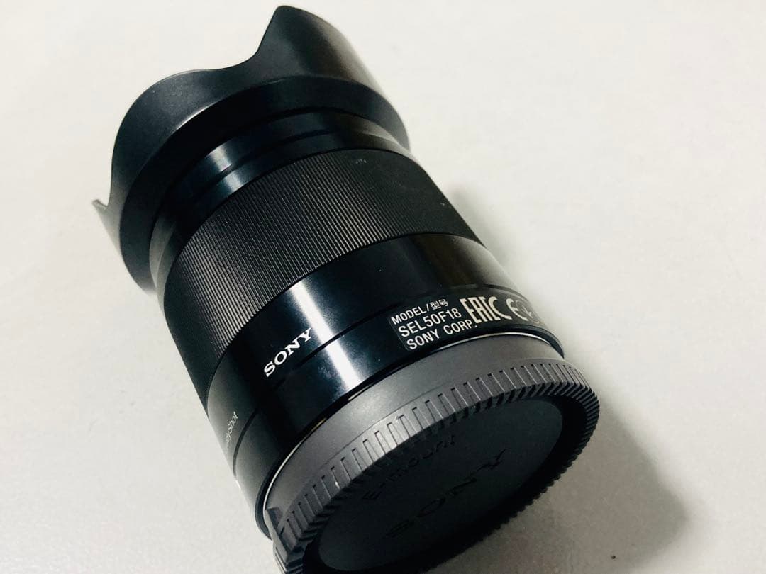【M】Sony Eマウント　SEL50F18 単焦点レンズ