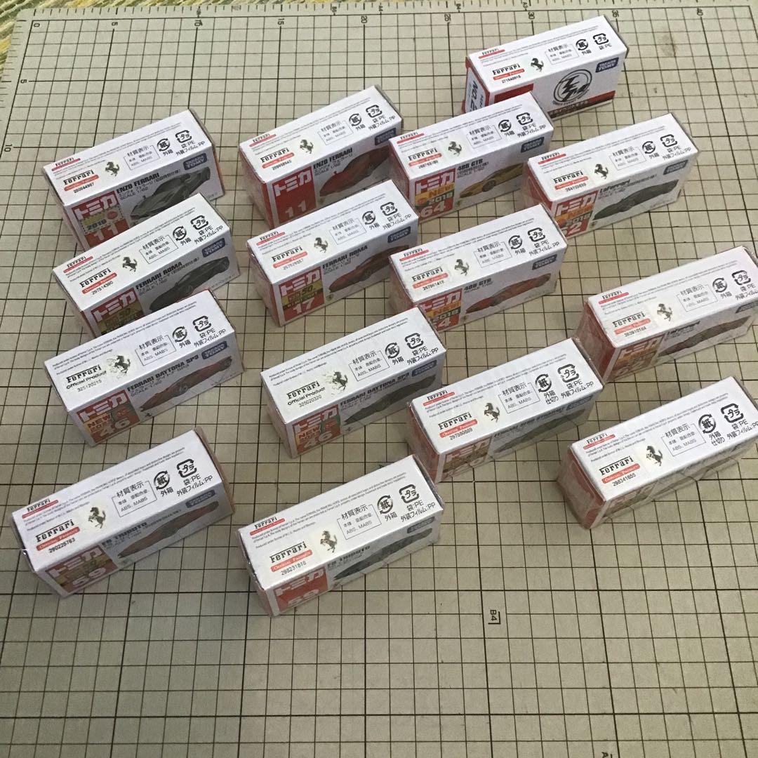 トミカ フェラーリ　初回特別使用と通常14個とイベントトミカ 1個