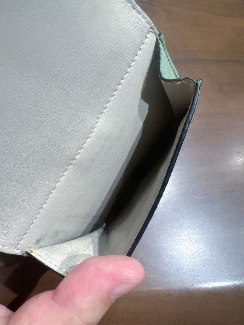 【shiroさん専用】LOEWE グリーン 三つ折り財布