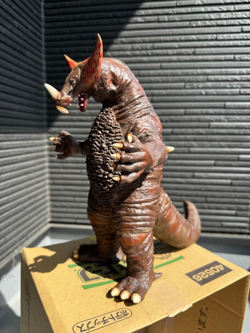ビリケン　ゴモラ　塗装完成品　改造　30cm