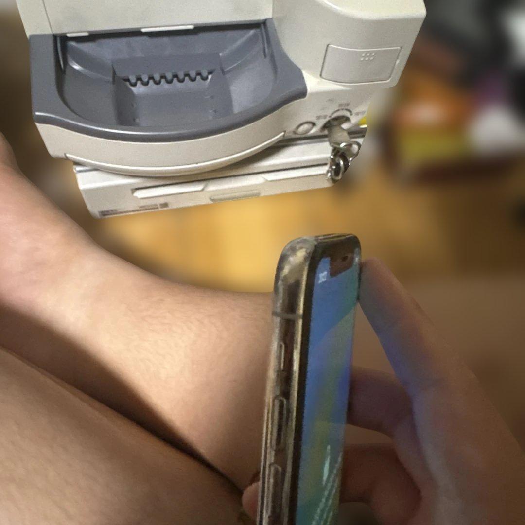 Apple iPhone Xs ジャンク シルバー 本体