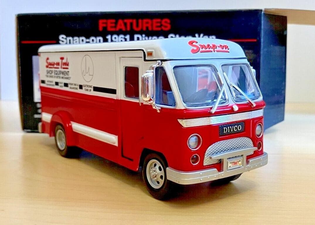 スナップオン Snap on1961 ステップバン Divco Step Van