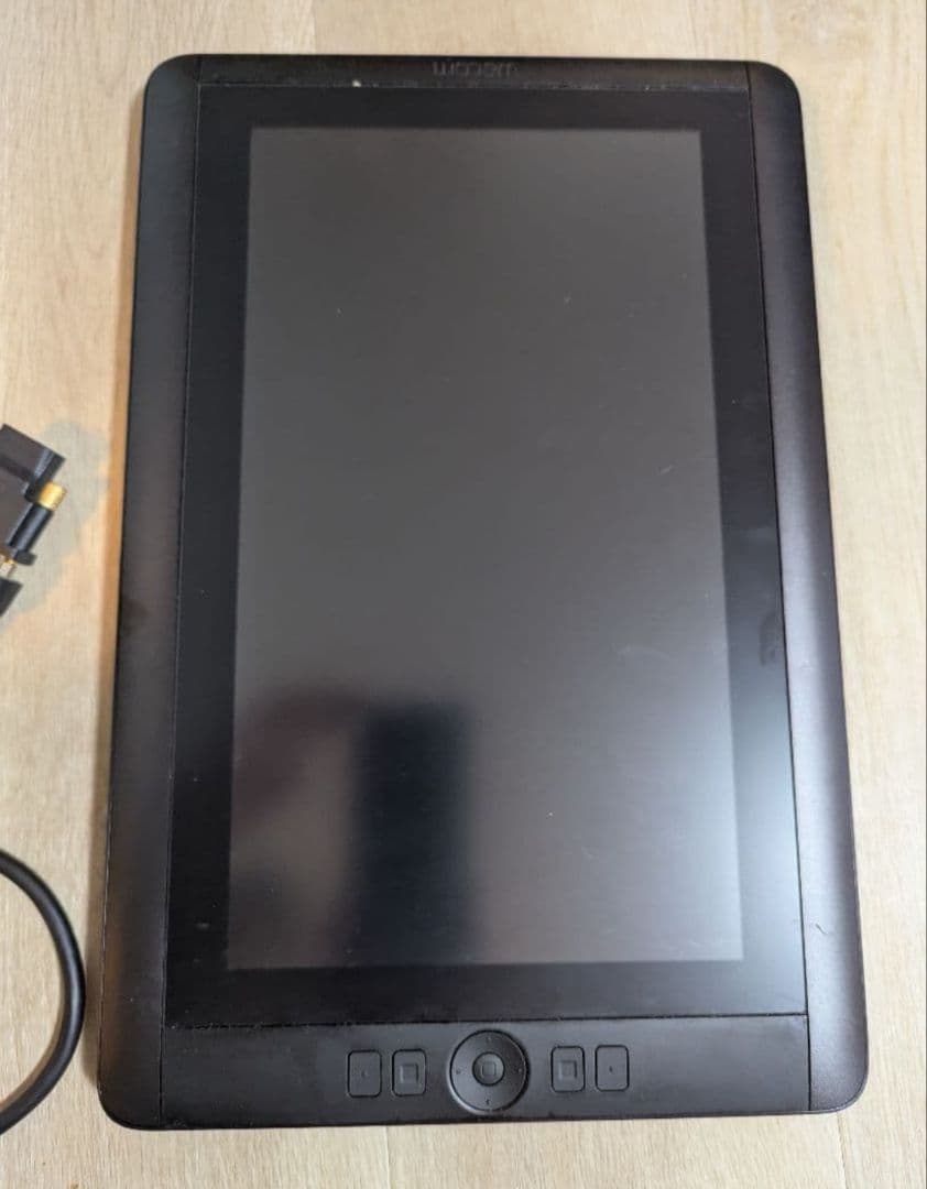 Wacom 液晶ペンタブレット 本体