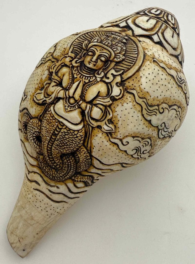 ◆チベット密教法具　法螺貝（シャンカ）ナーギー（龍神女）