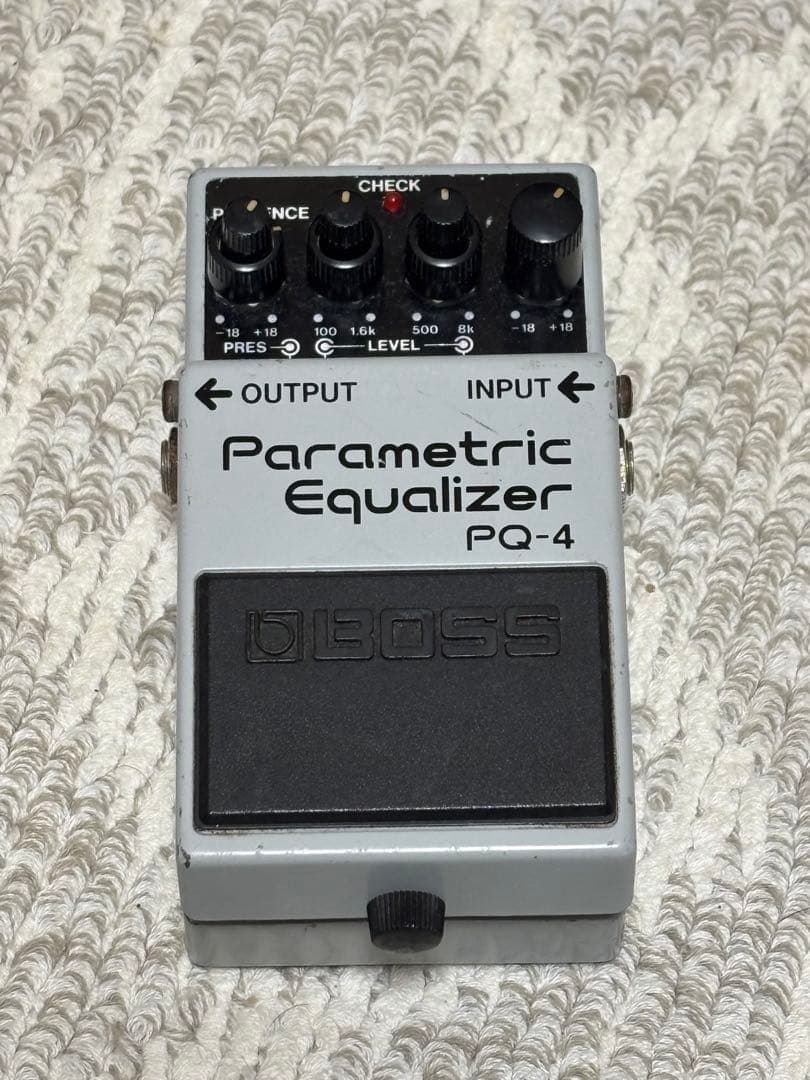 BOSS PQ-4 パラメトリックイコライザー　本体のみ