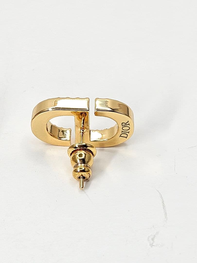 Christian Dior ディオール Petit CD スタッドピアス