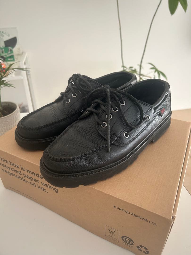 G.H.BASS × BARNEYS NEW YORK 別注 レザーシューズ