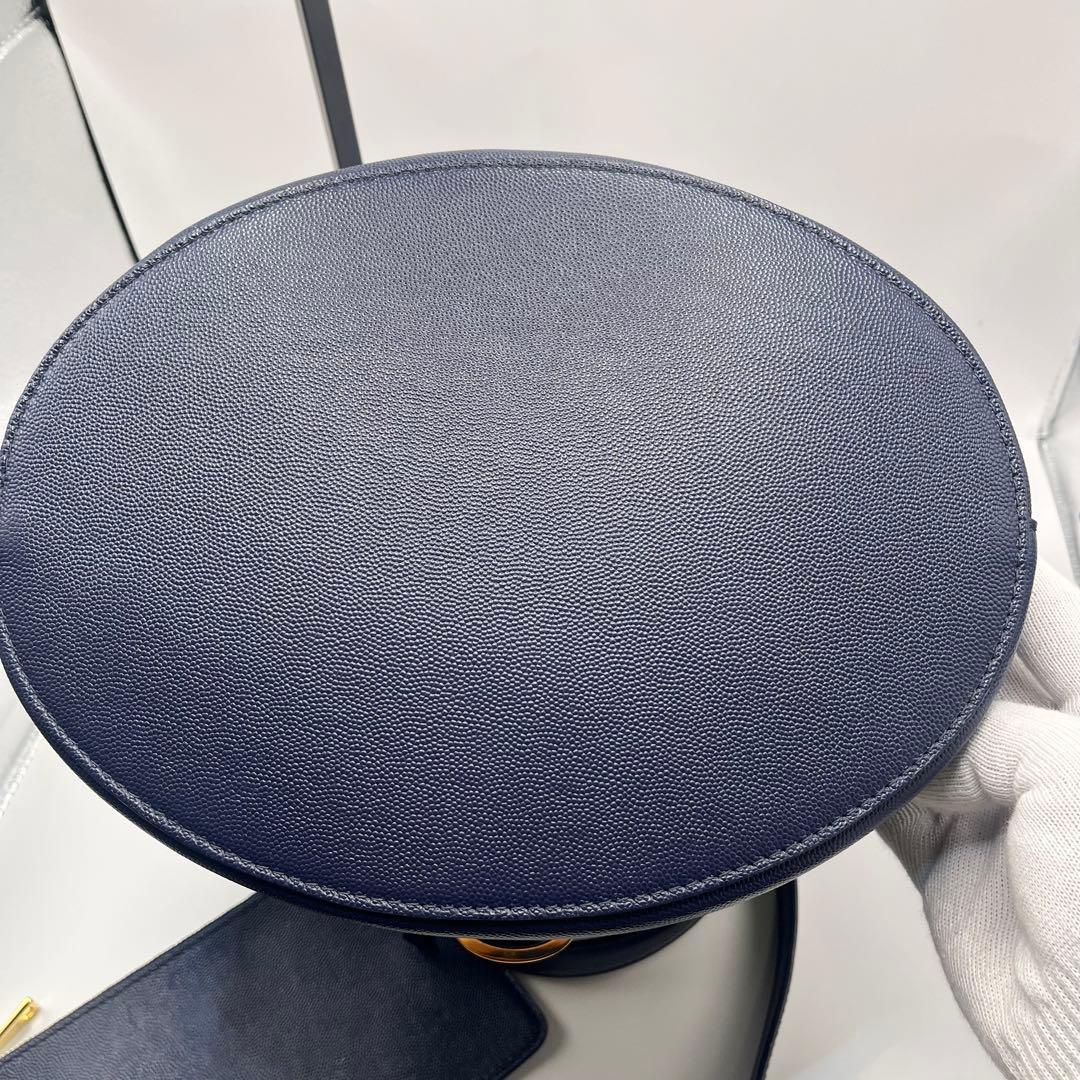 フルラ ショルダーバッグ 2way コロナ 巾着 ポーチ付　バケット レザー