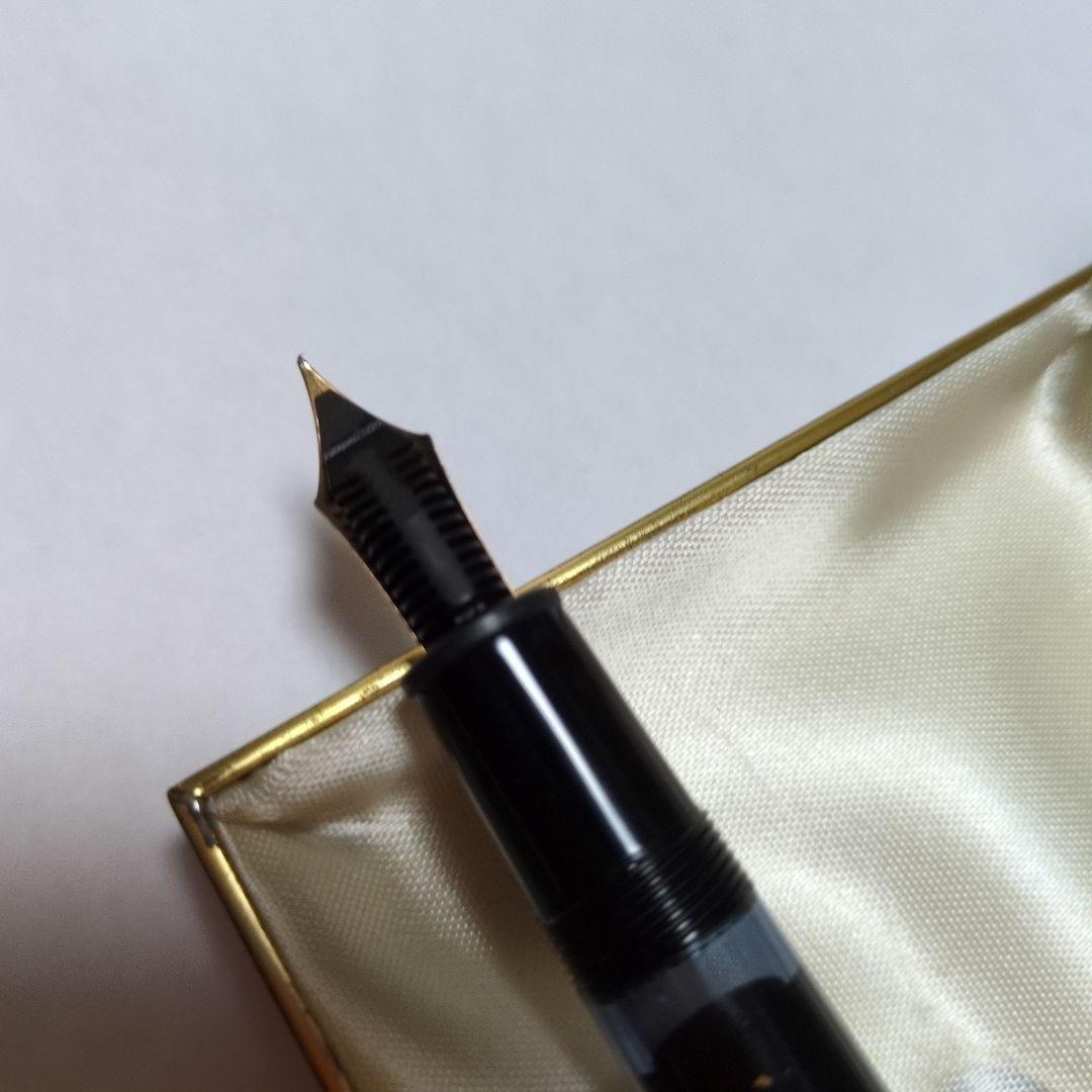 【モンブラン万年筆】マイスターシュテュック　【146】　14 C 　全金