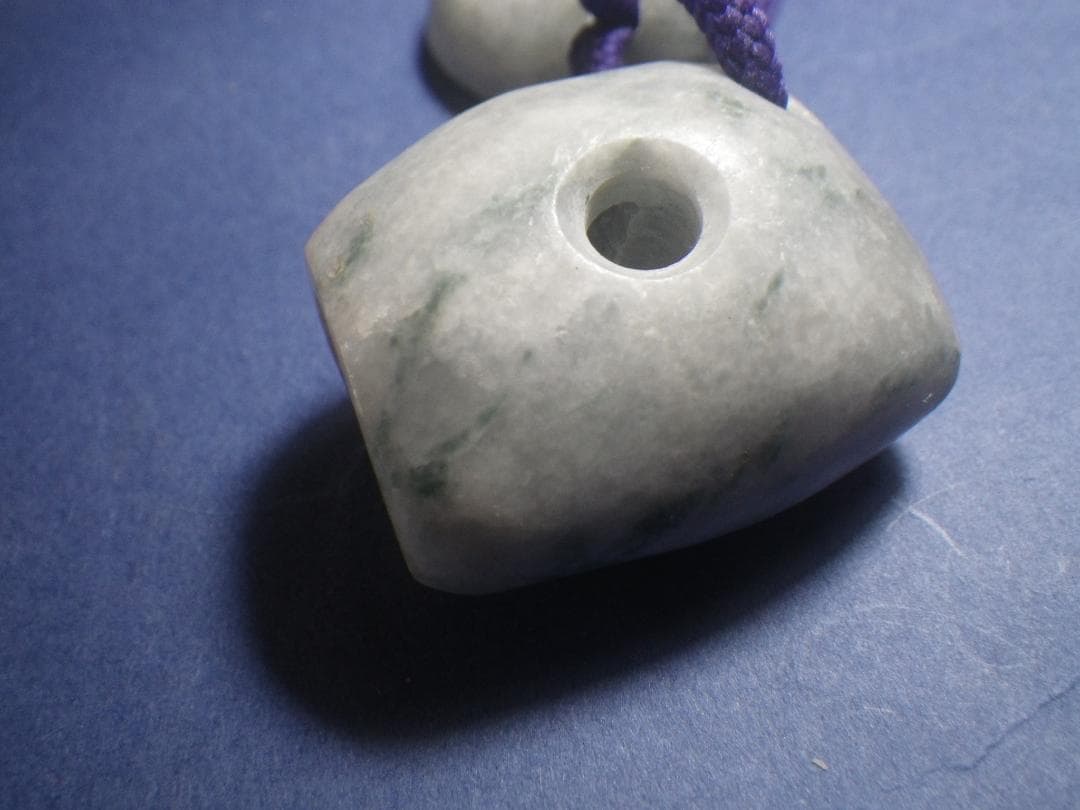 石笛 &勾玉 翡翠　２４０６１２－１