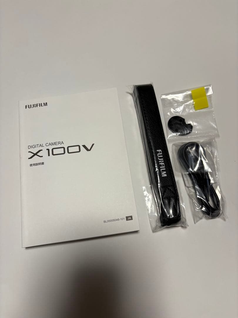 Fujifilm X100v ブラック