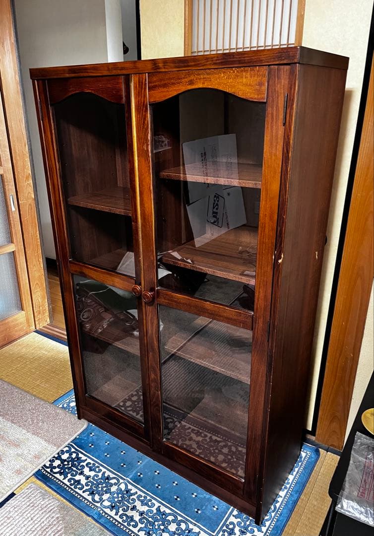 【assaji】ガラス扉の木製収納キャビネット アンティーク