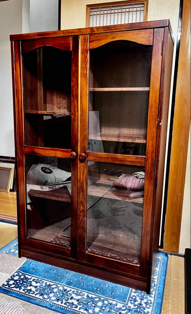 【assaji】ガラス扉の木製収納キャビネット アンティーク