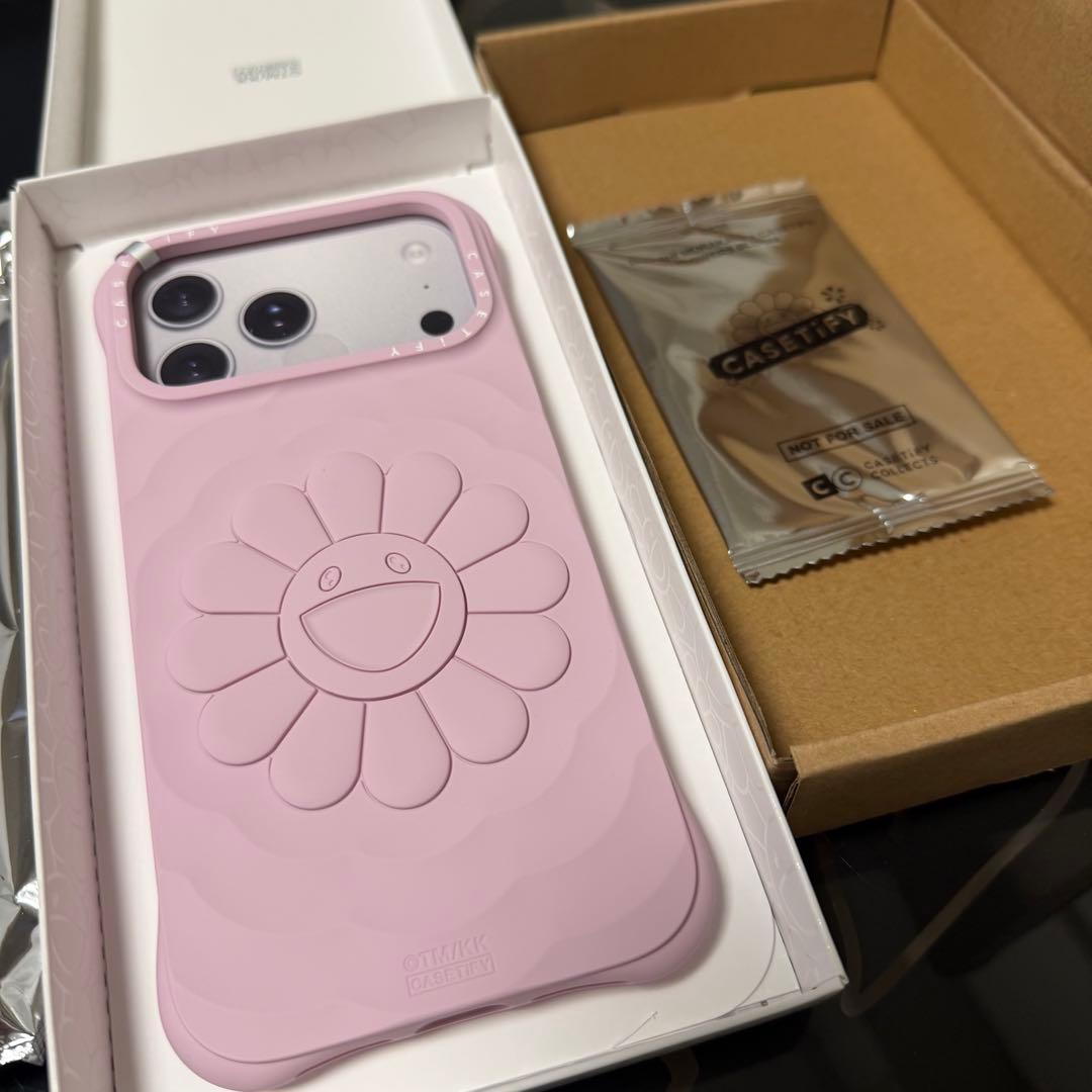 【村上隆X CASETiFY】 FLOWERSBLOOM ピンク