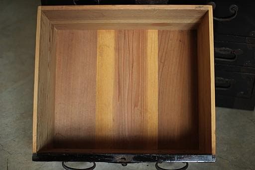 綺麗な丸金具 庄内手許箪笥　時代箪笥　古タンス　引き出し　家具　古家具