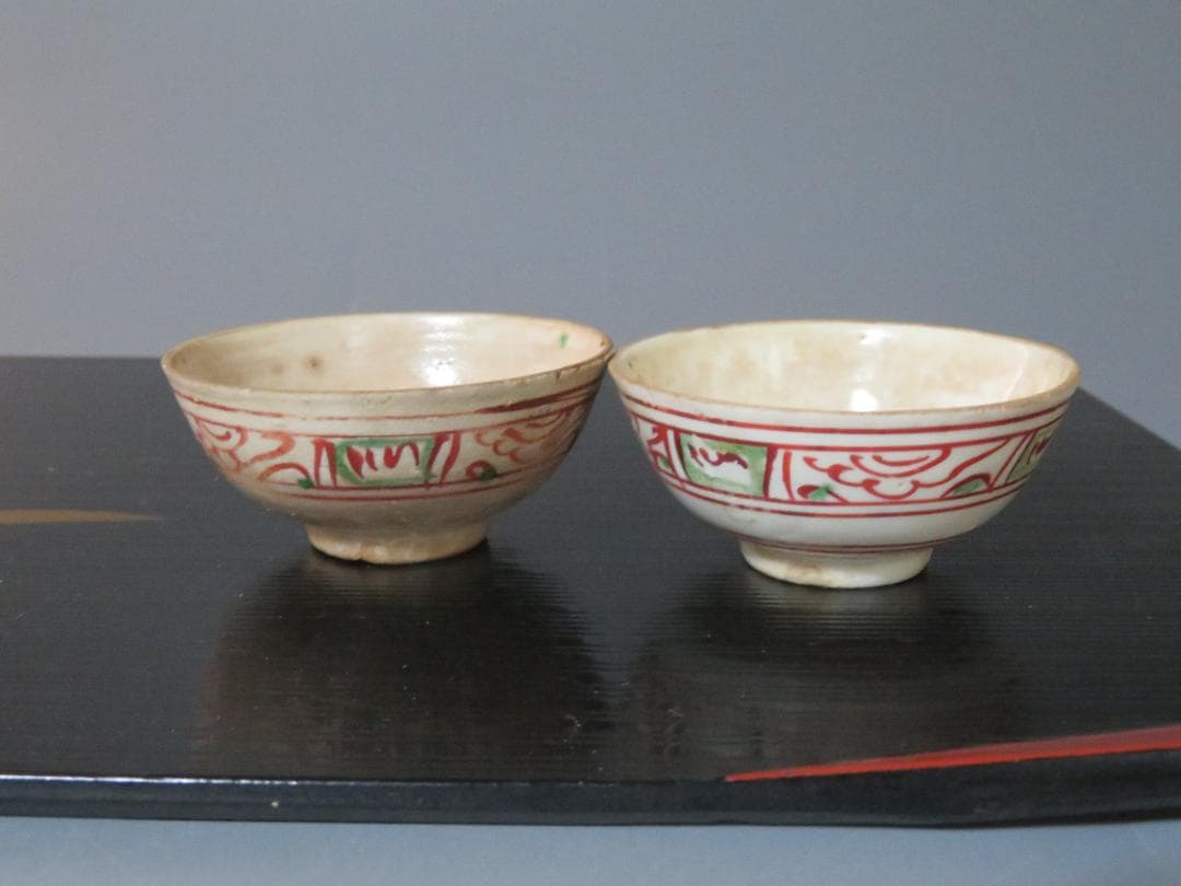 ◆243◆呉須赤絵 時代 ぐい呑み　牡丹　骨董