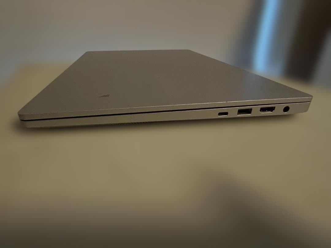 16インチ軽量高性能　Mouse DAIV 6P-RT メ32GB SSD1TB