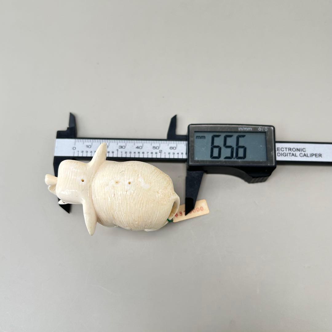 象の形 彫刻極上根付天然素材アンティーク骨董飾り物古美術置物細密細工