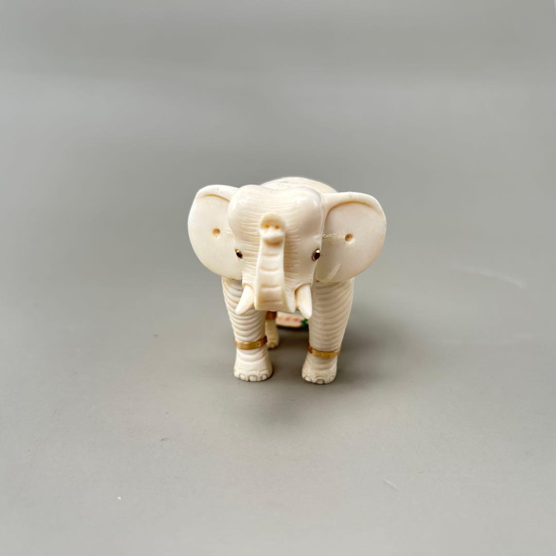 象の形 彫刻極上根付天然素材アンティーク骨董飾り物古美術置物細密細工
