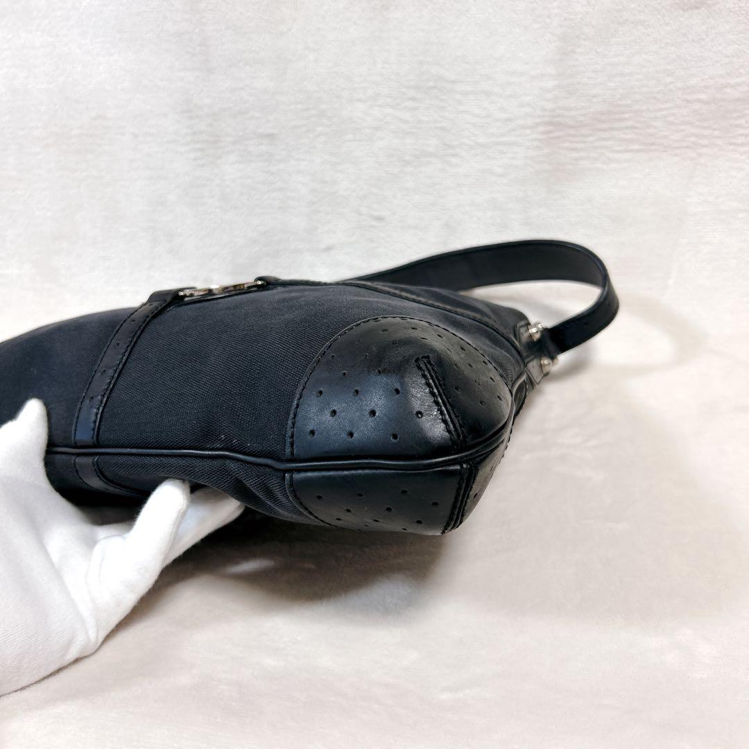 ✨希少✨GUCCI グッチ ワンショルダー インターロッキング 黒 ビッグロゴ