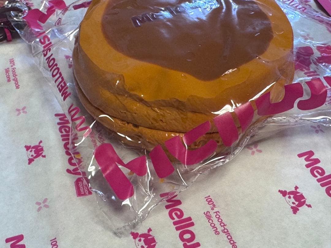 mellojoy スクイーズ　スフレ　チョコ